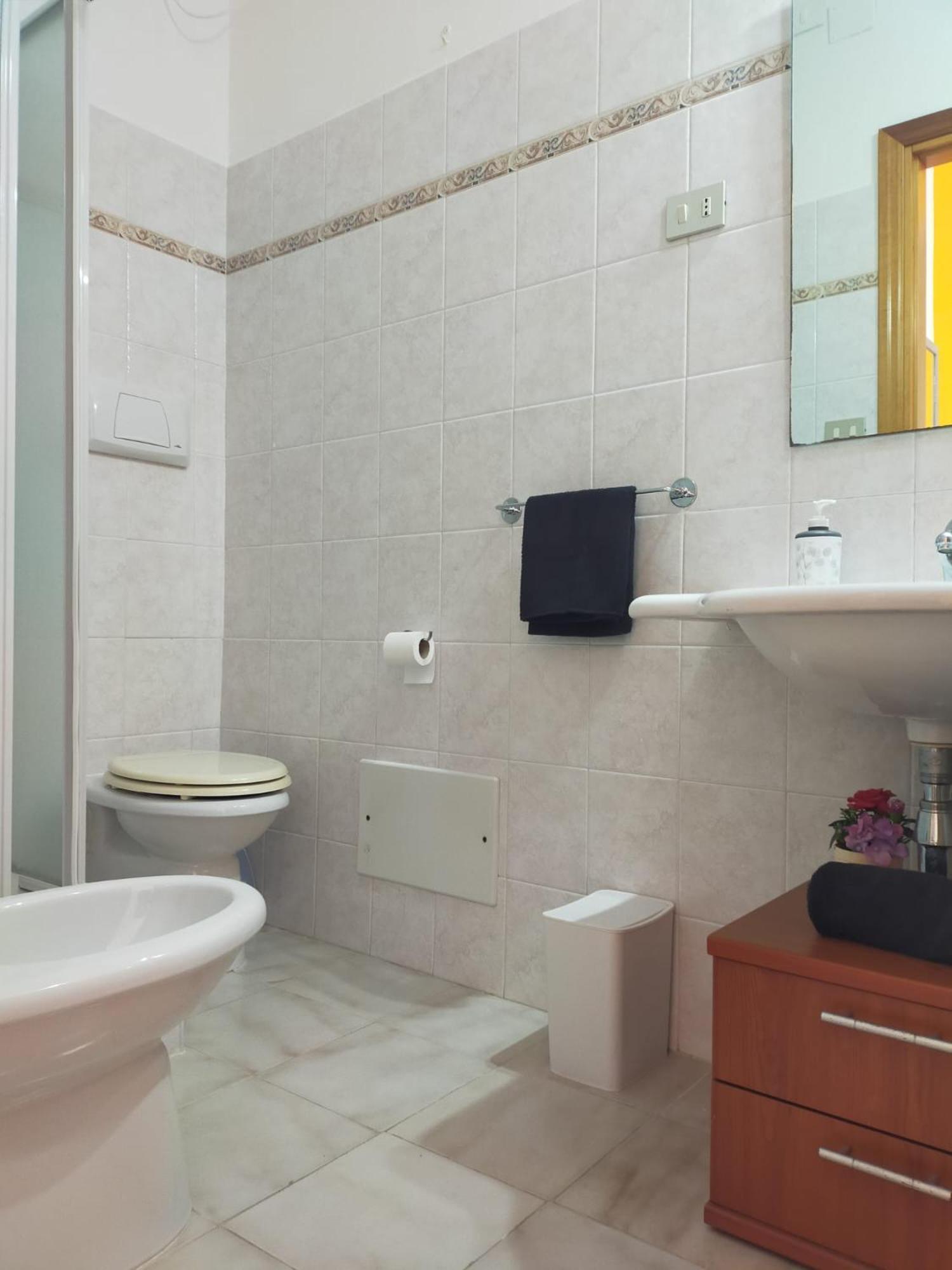 Domu De Babbai Apartamento Assemini Exterior foto